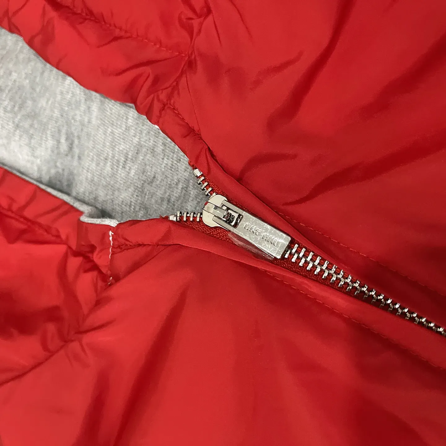 Куртки И Пуховики Женские Miu Miu 174102