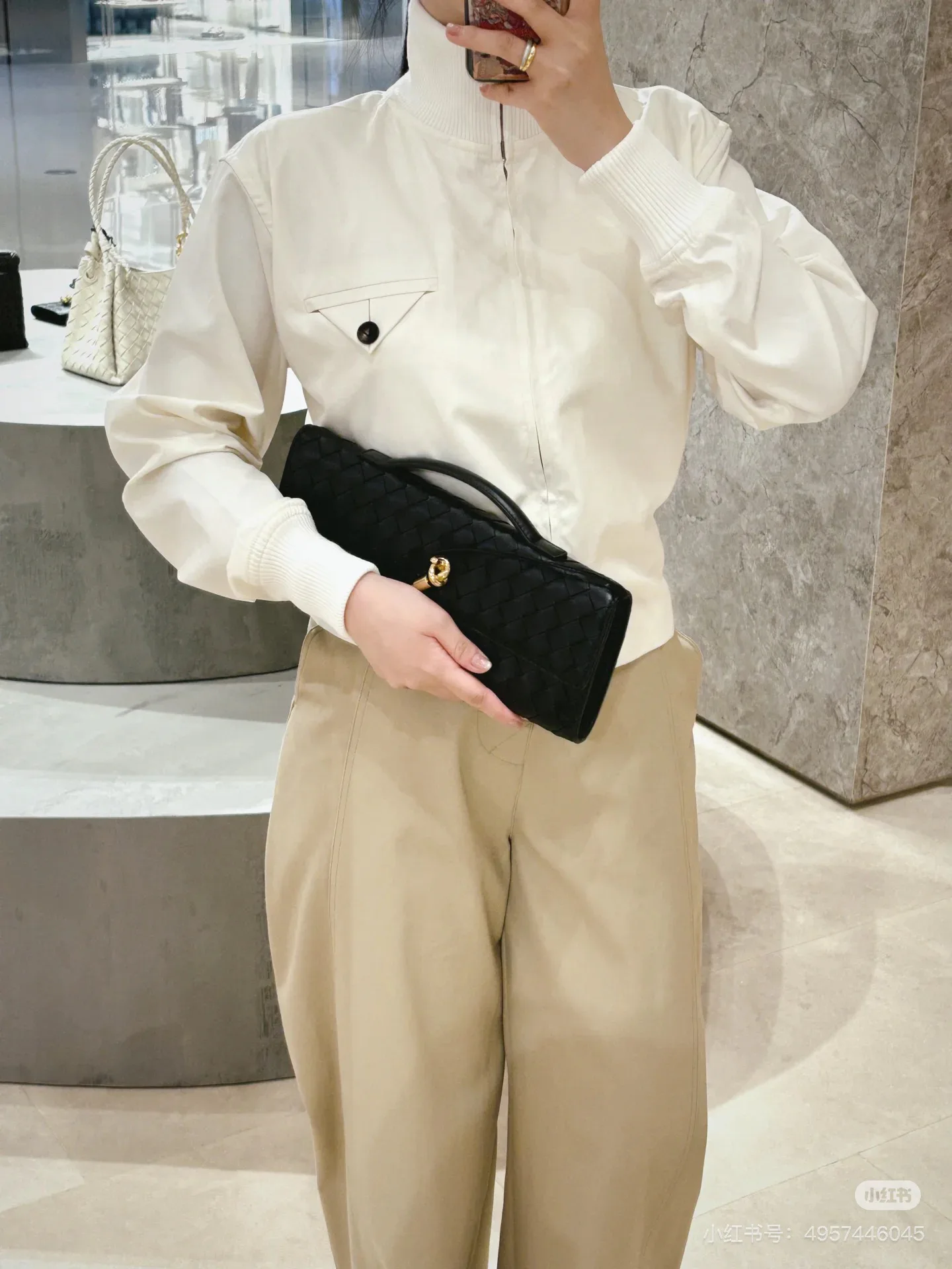 Куртки И Пуховики Женские Bottega Veneta 402825