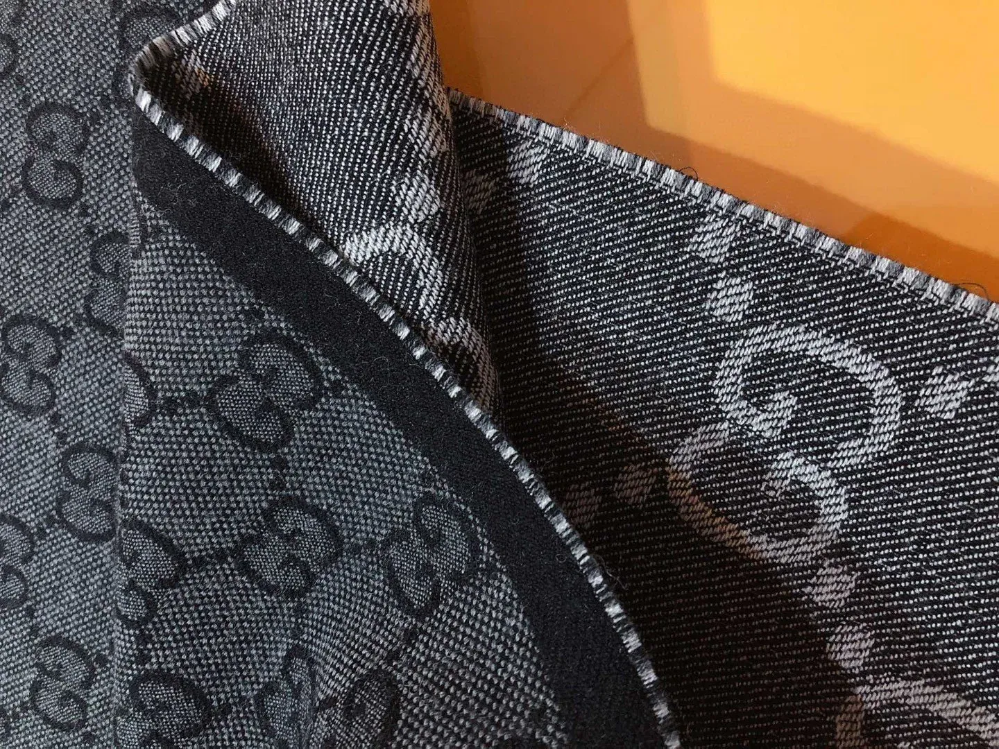 Шарфы Gucci 1664949