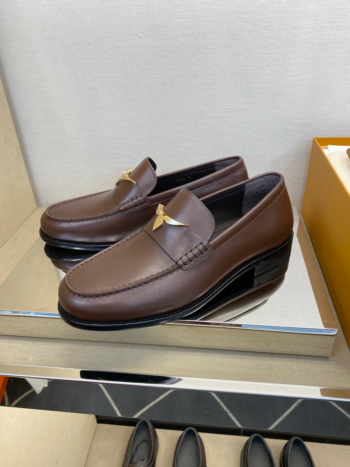Лоферы И Туфли Мужские Louis Vuitton 18079148