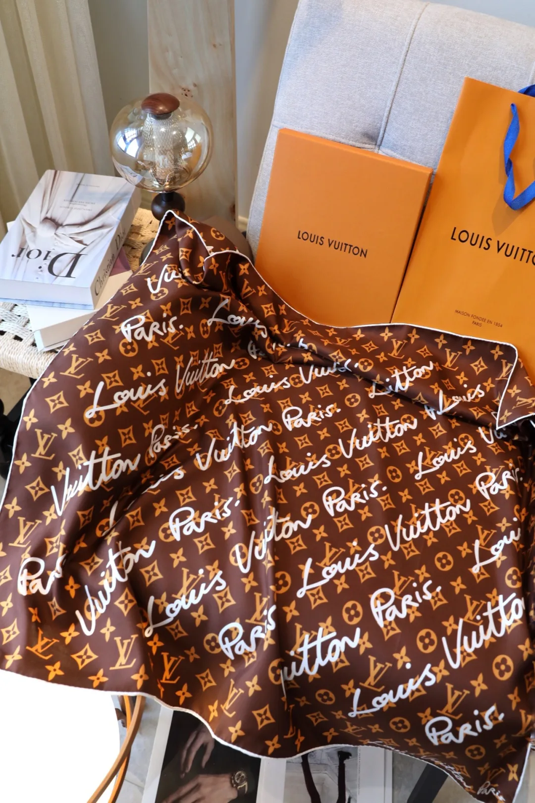 Платки Louis Vuitton 11815903