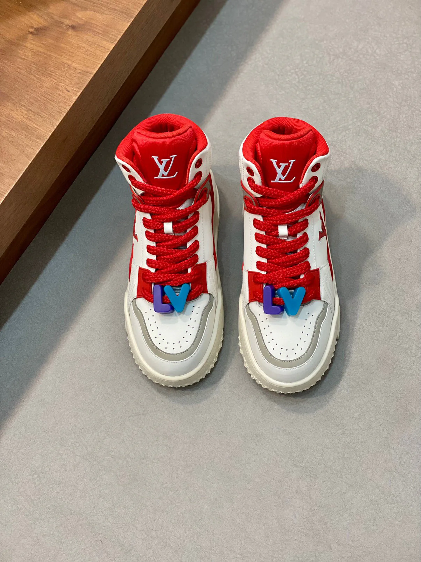 Кроссовки Мужские Louis Vuitton 1483827