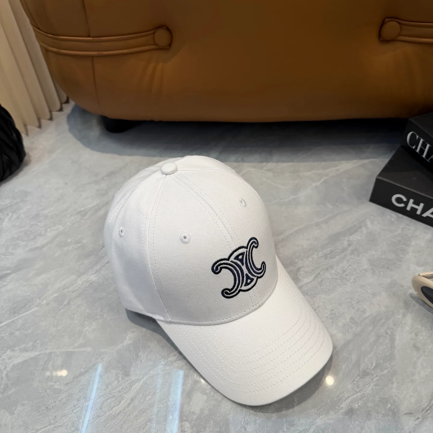 Головные Уборы Celine 17880146