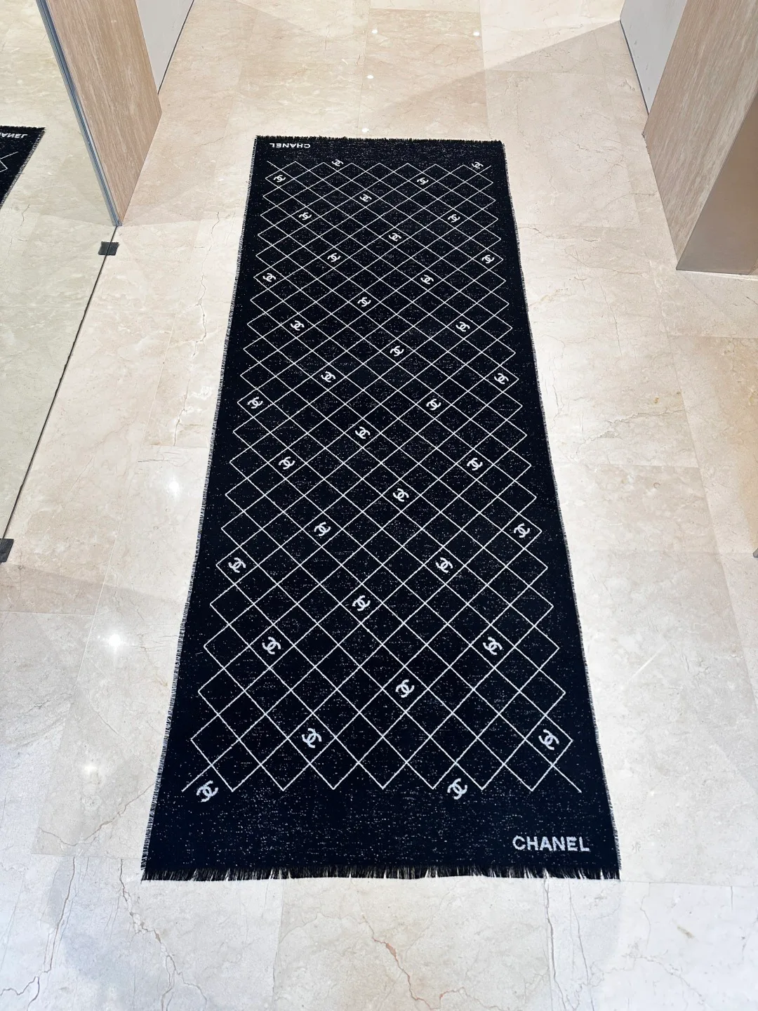 Шарфы Chanel 18507251