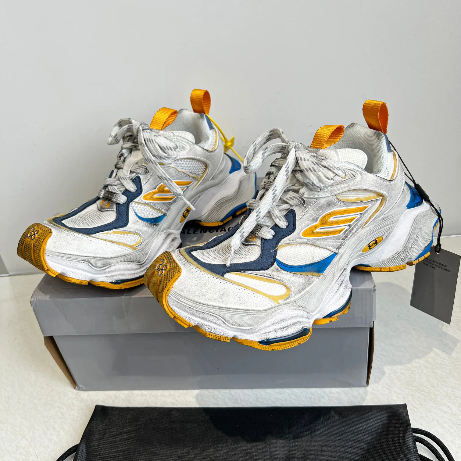 Кроссовки Женские Balenciaga 2273511