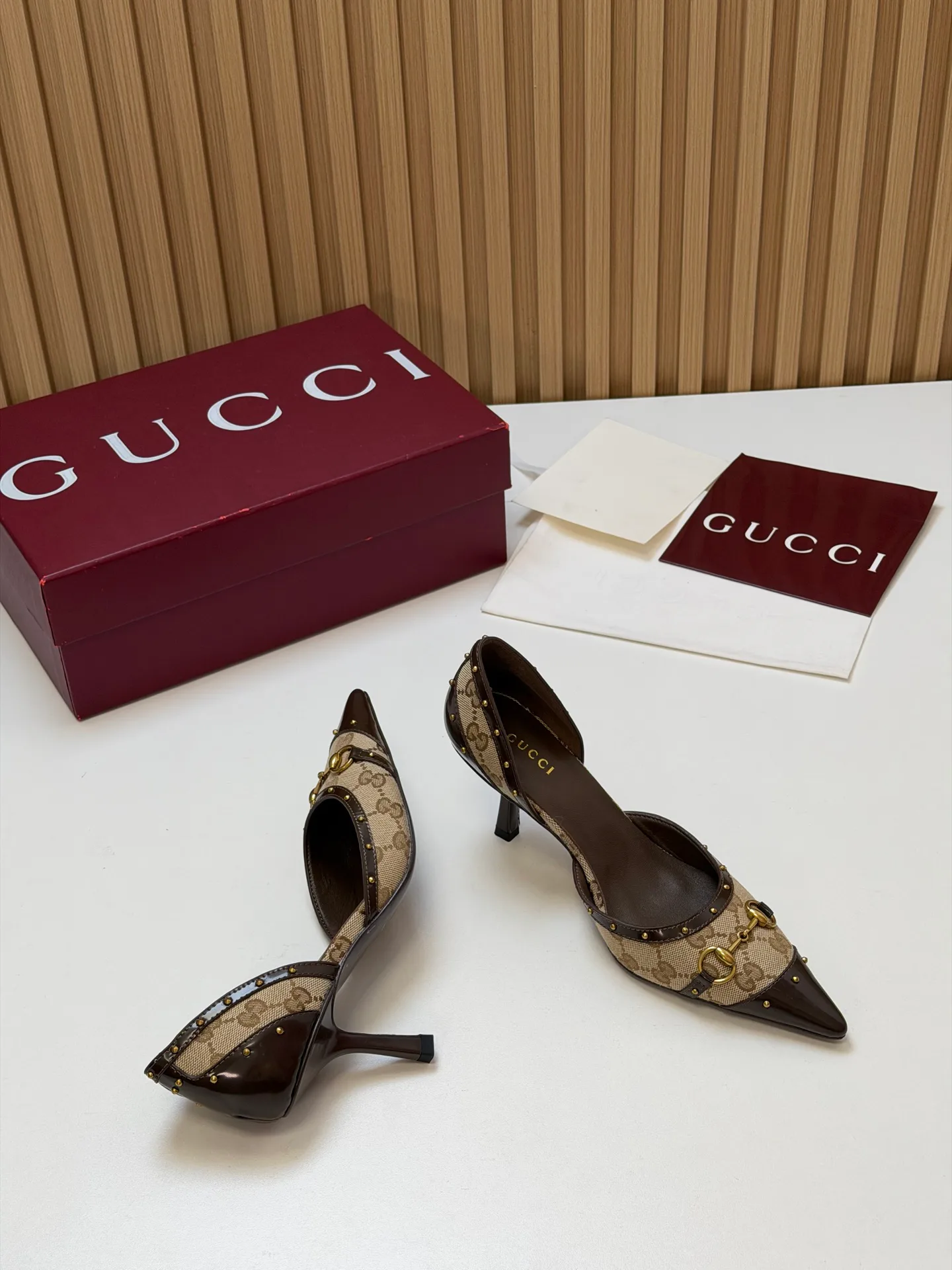 Туфли Женские Gucci 17631683