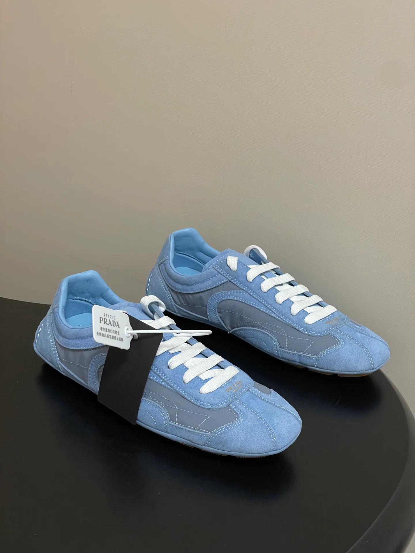 Кроссовки Женские Prada 9700339