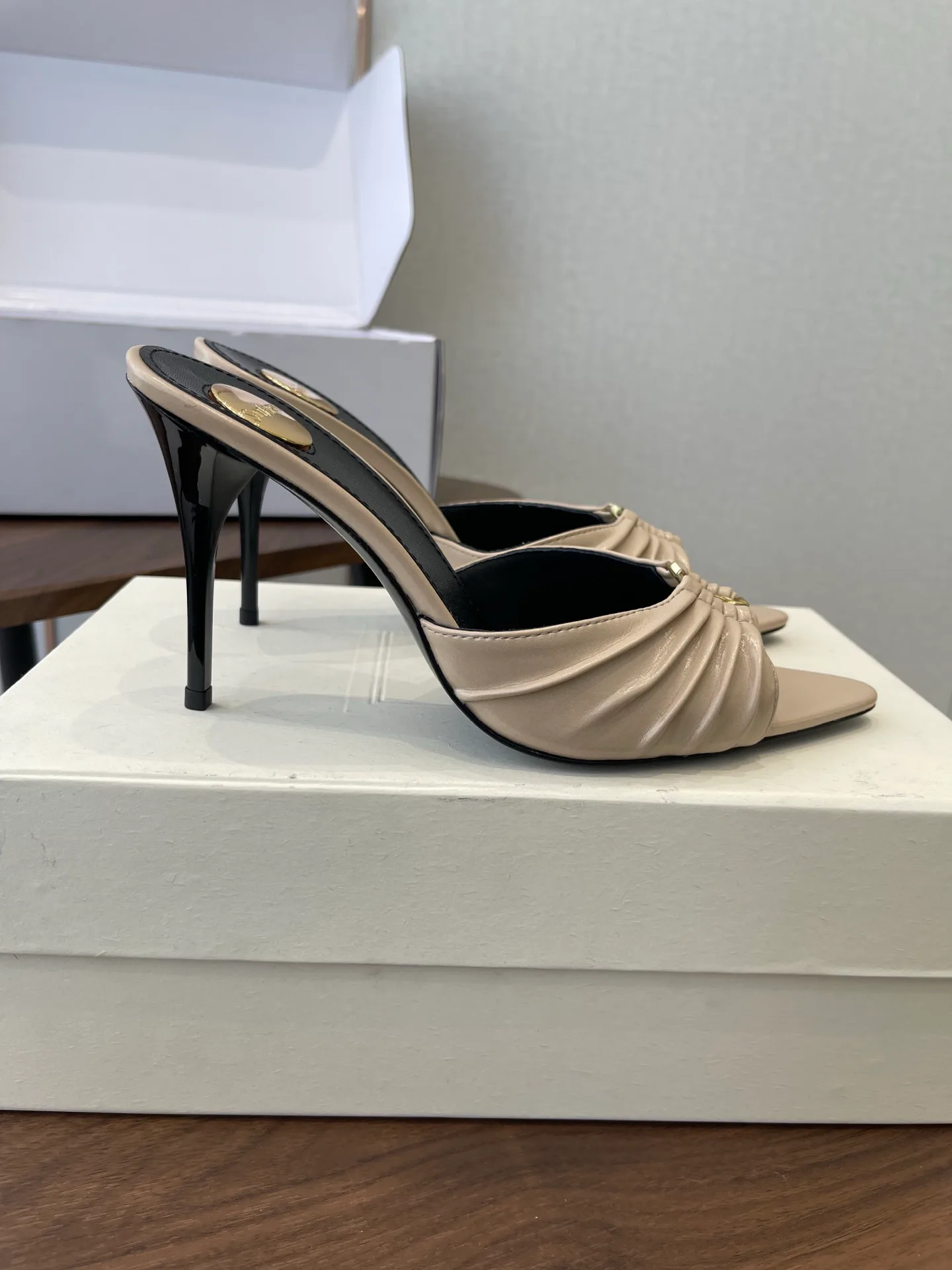 Мюли И Сабо Женские Saint Laurent 11528001