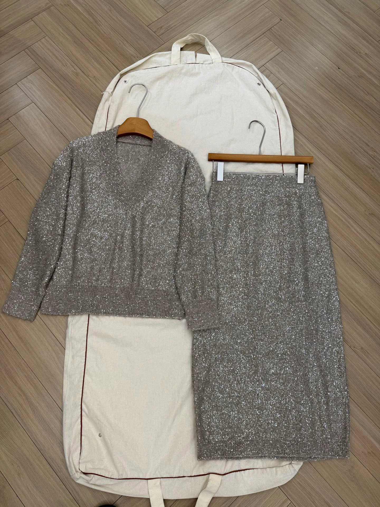 Джемперы И Свитеры Женские Brunello Cucinelli 17944707