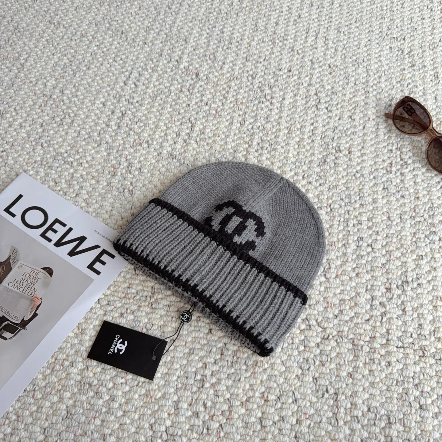 Головные Уборы Chanel 18297817
