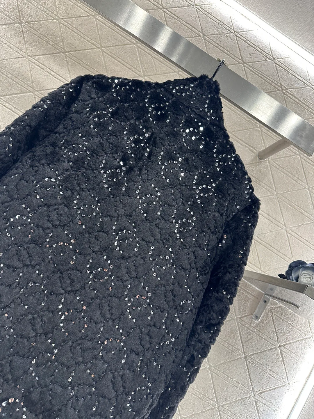 Куртки И Пуховики Женские Chanel 277991