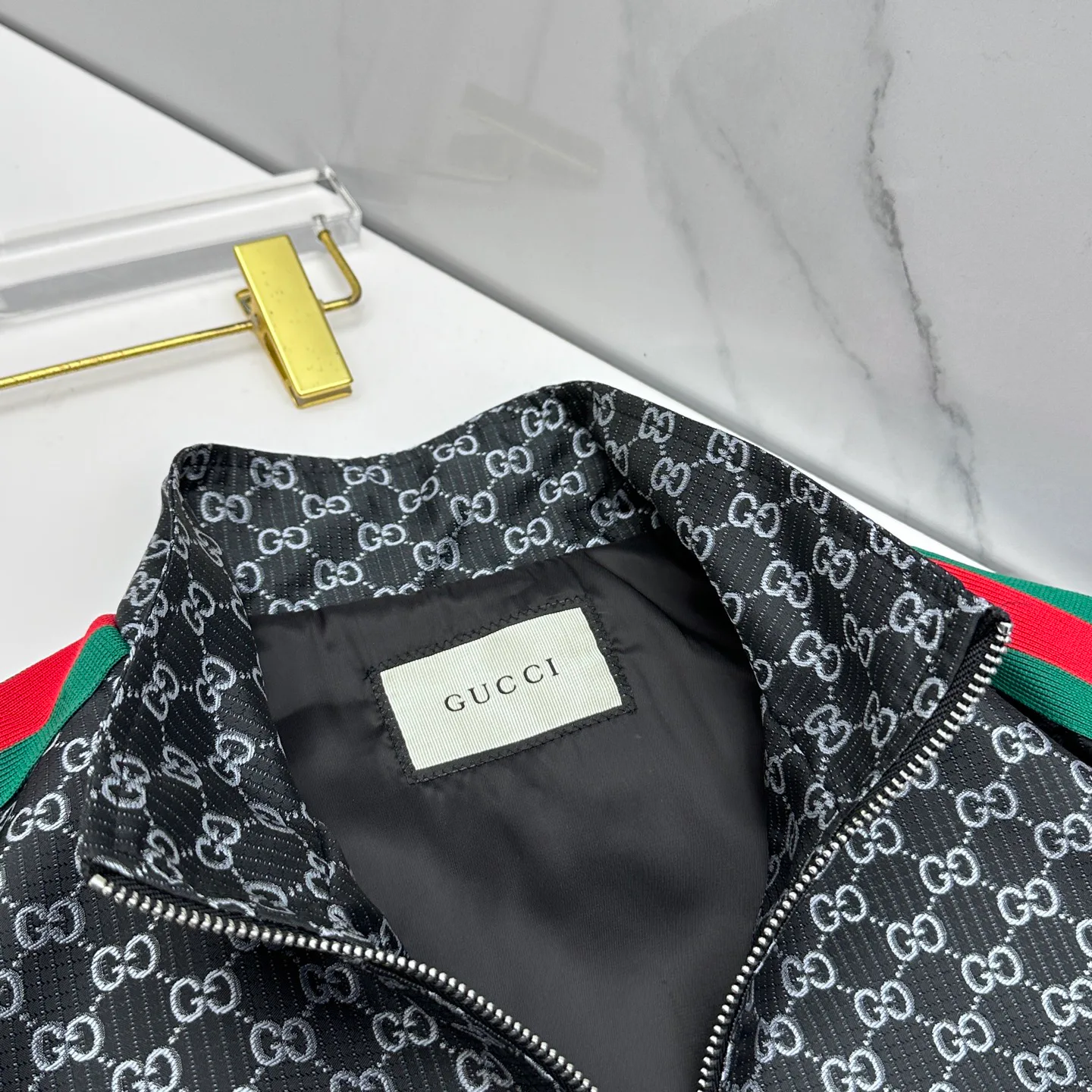 Куртки И Пуховики Мужские Gucci 18246766