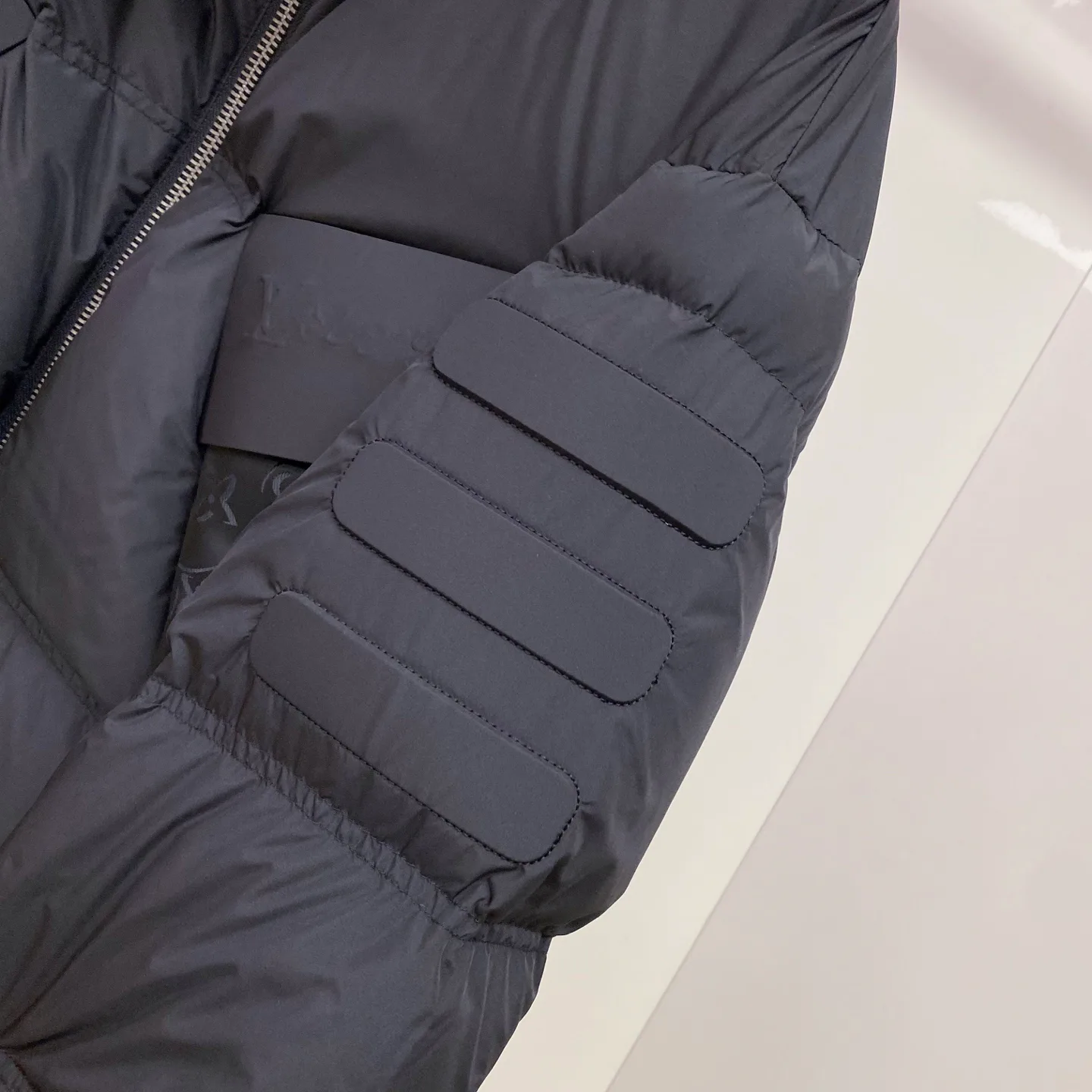 Куртки И Пуховики Мужские Louis Vuitton 1129764