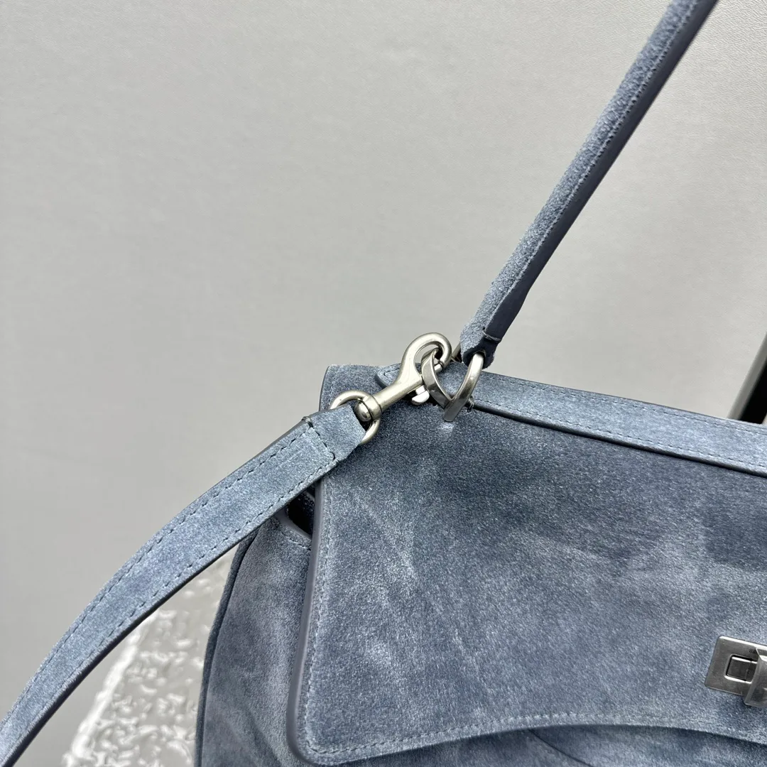 Классические Сумки Женские Balenciaga 11451452