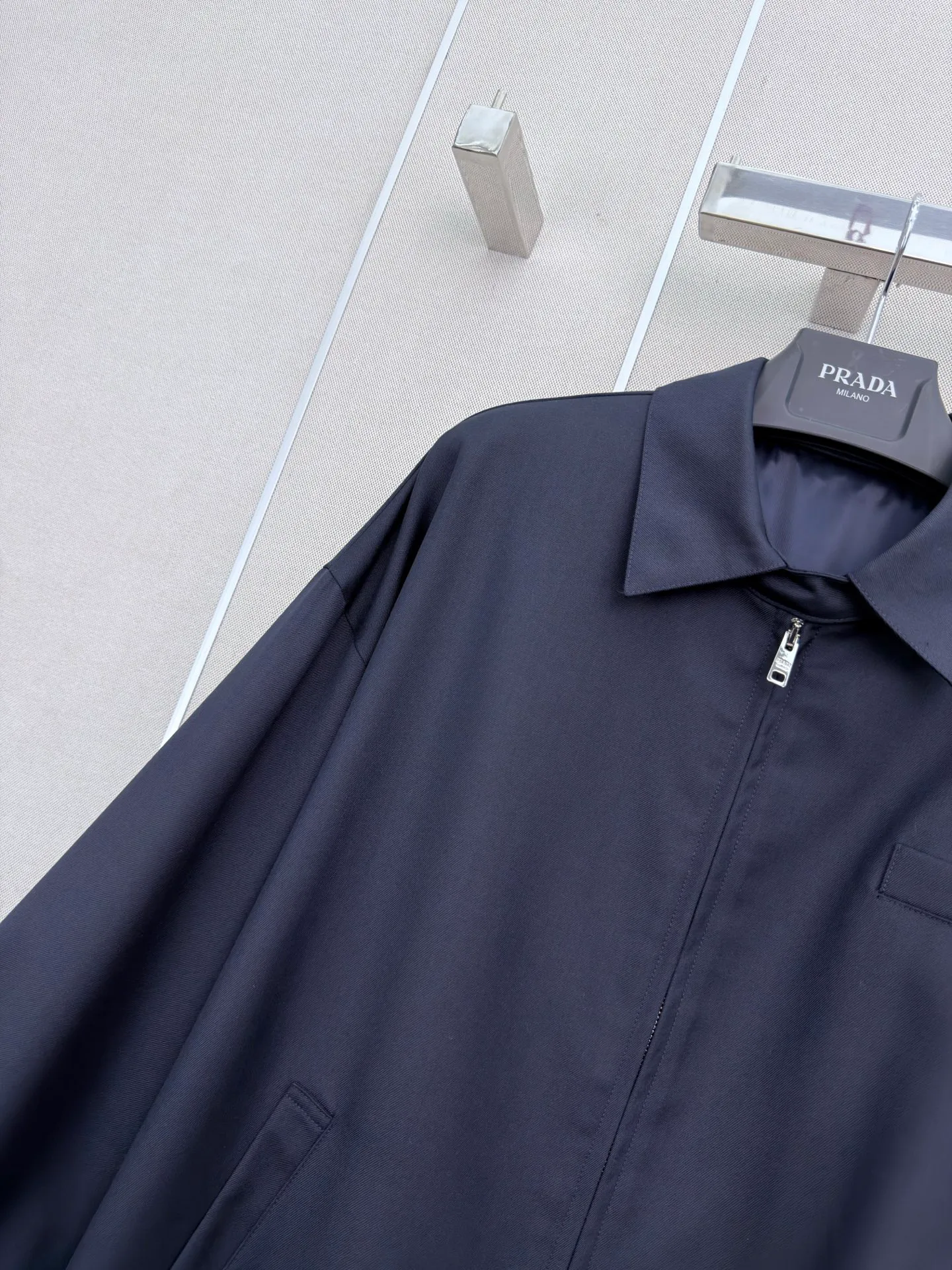 Куртки И Пуховики Женские Prada 18043053