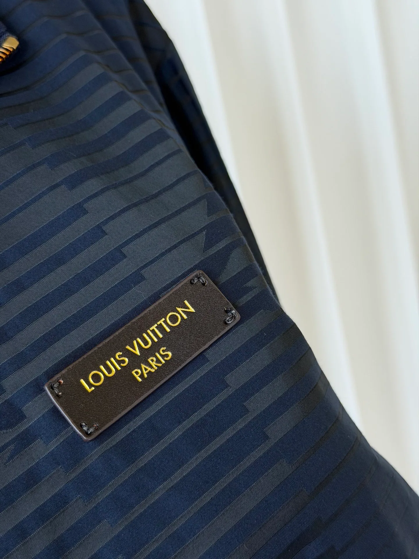 Куртки И Пуховики Женские Louis Vuitton 17950099