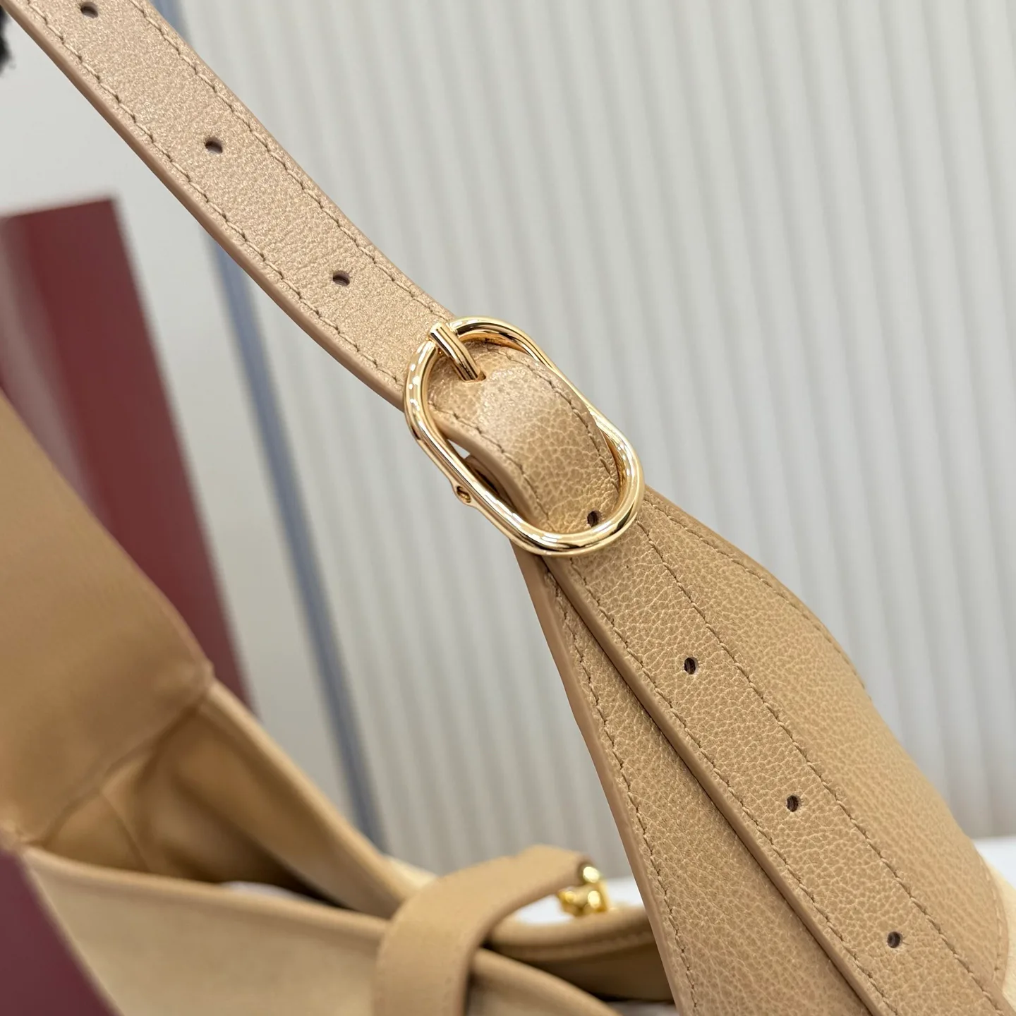 Классические Сумки Женские Gucci 17366991