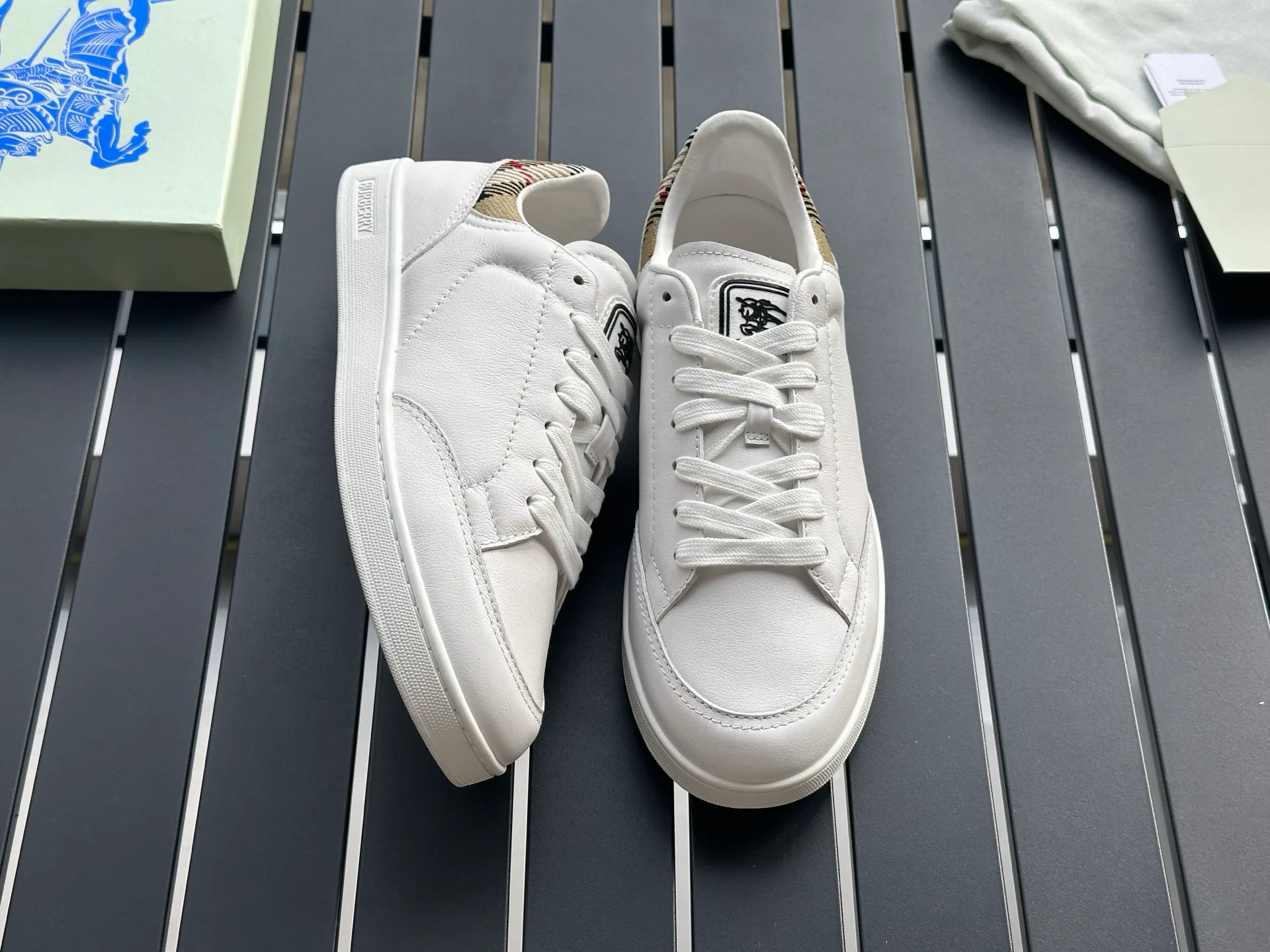 Кроссовки Мужские Burberry 17420314