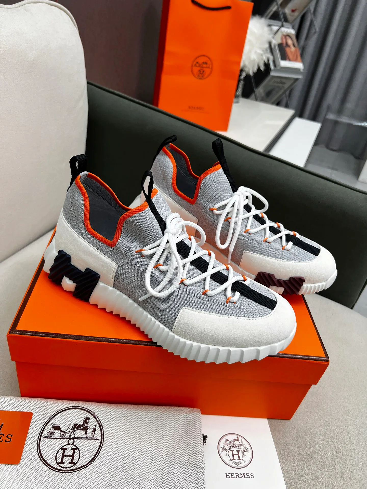 Кроссовки Женские Hermes 2628127