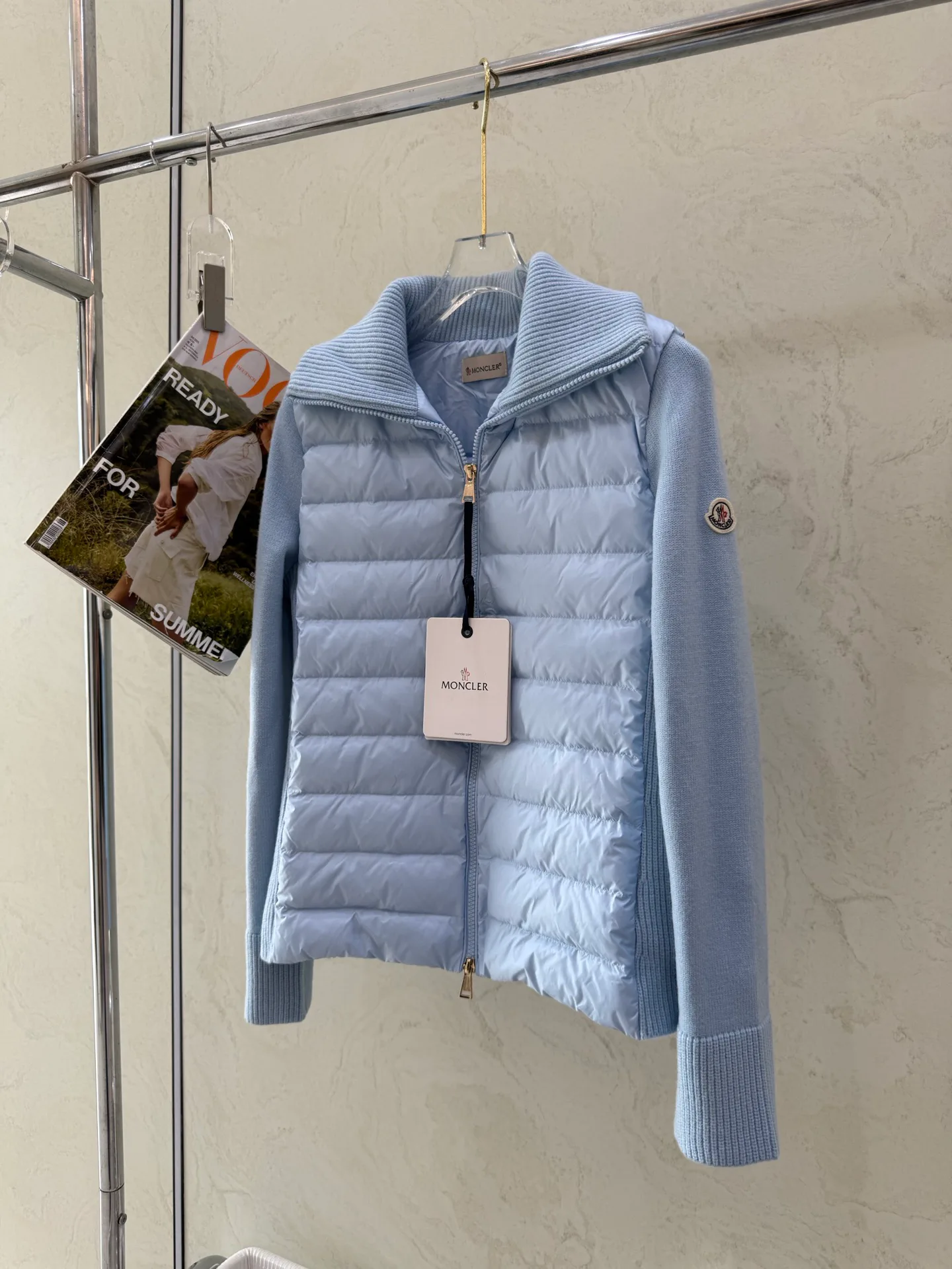 Куртки И Пуховики Женские Moncler 17918882