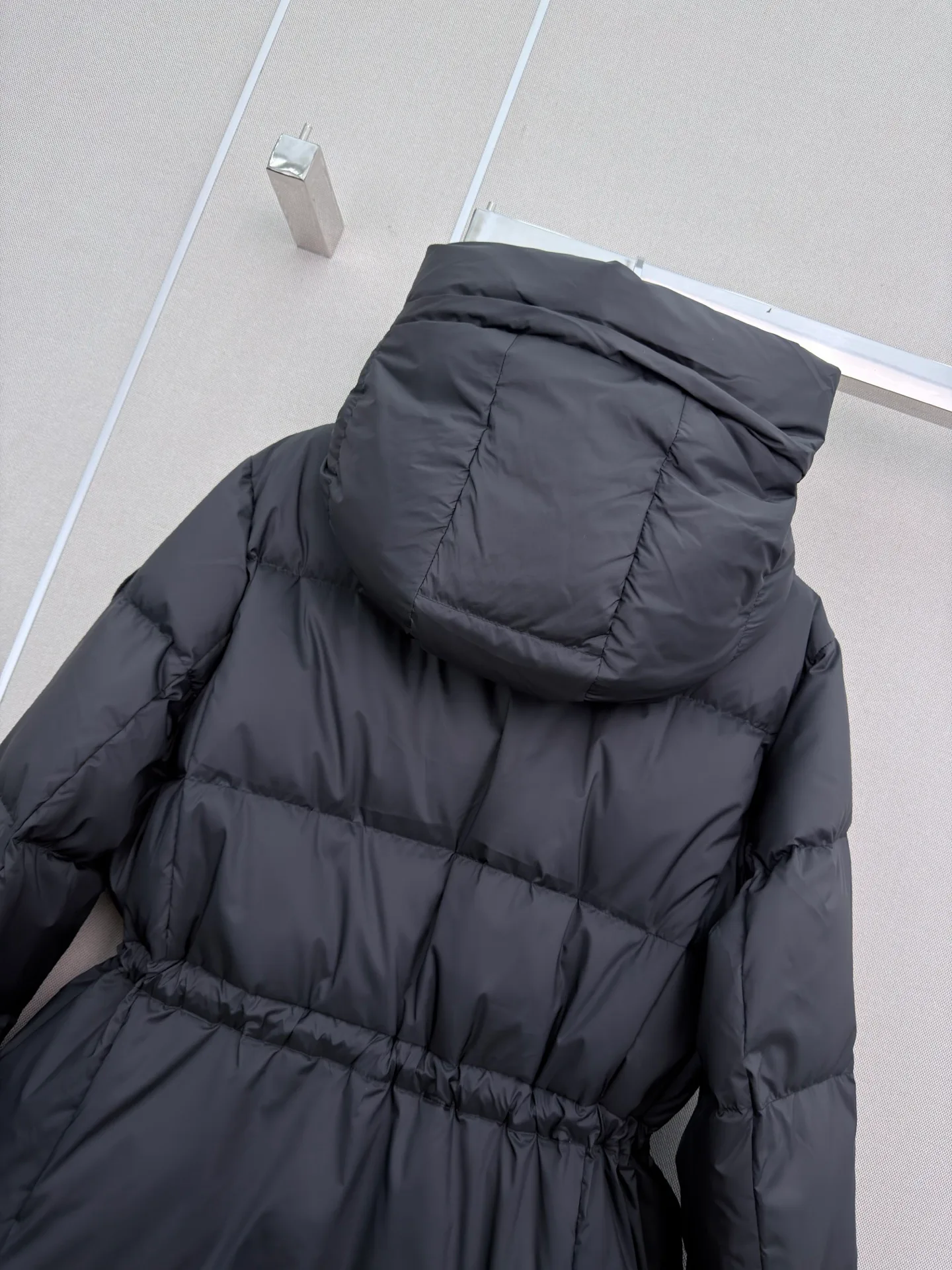 Куртки И Пуховики Женские Canada Goose 18600939