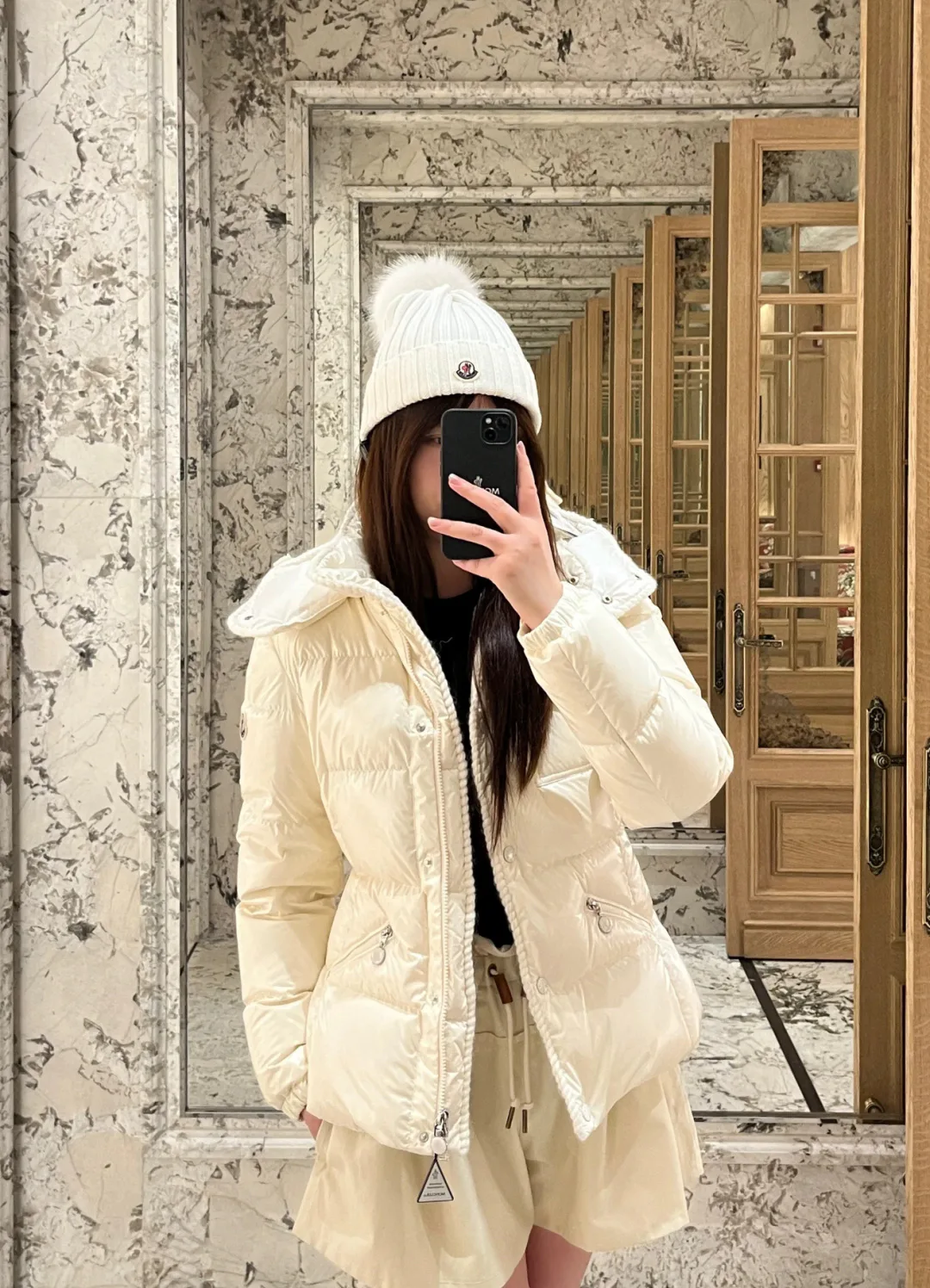 Куртки И Пуховики Женские Moncler 18741318