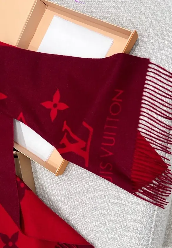 Шарфы Louis Vuitton 338205