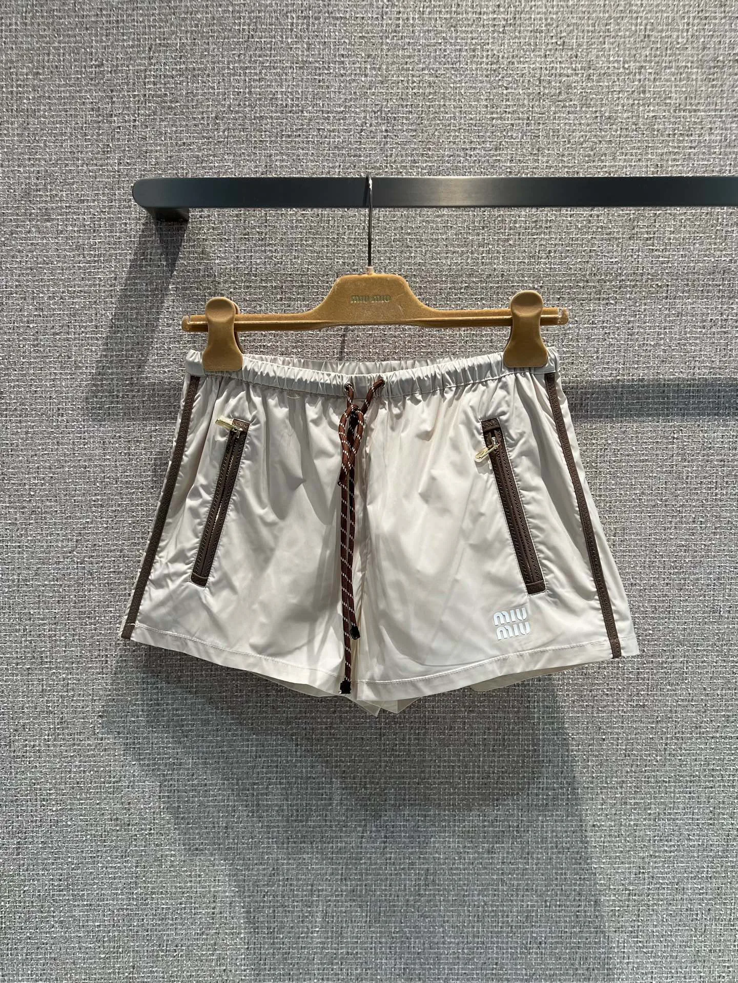 Шорты Женские Miu Miu 6291886