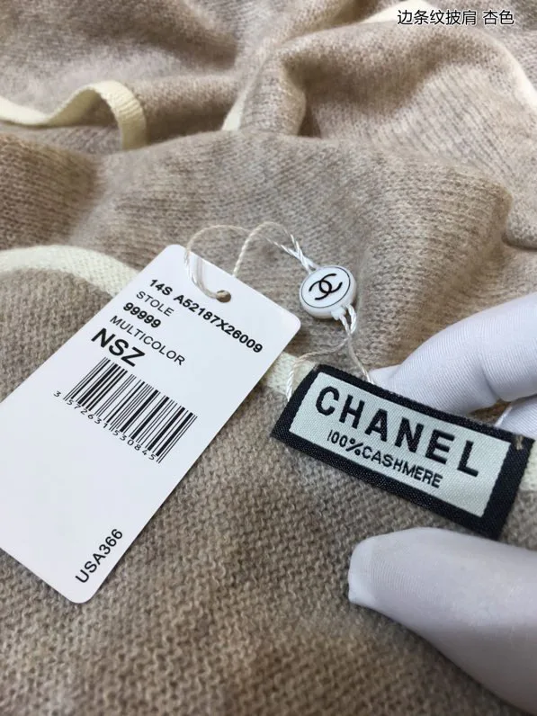 Шарфы Chanel 18093313