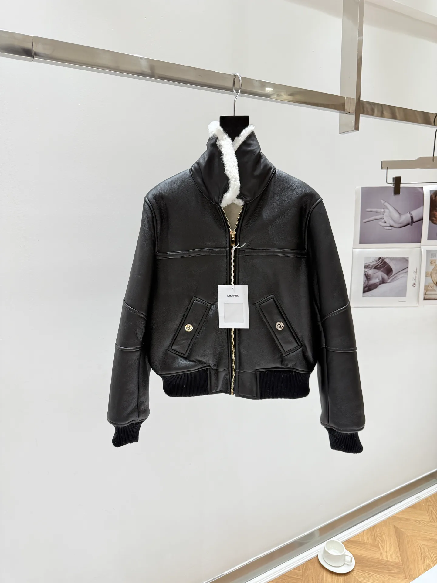 Кожаные Куртки И Дублёнки Женские Chanel 20140422