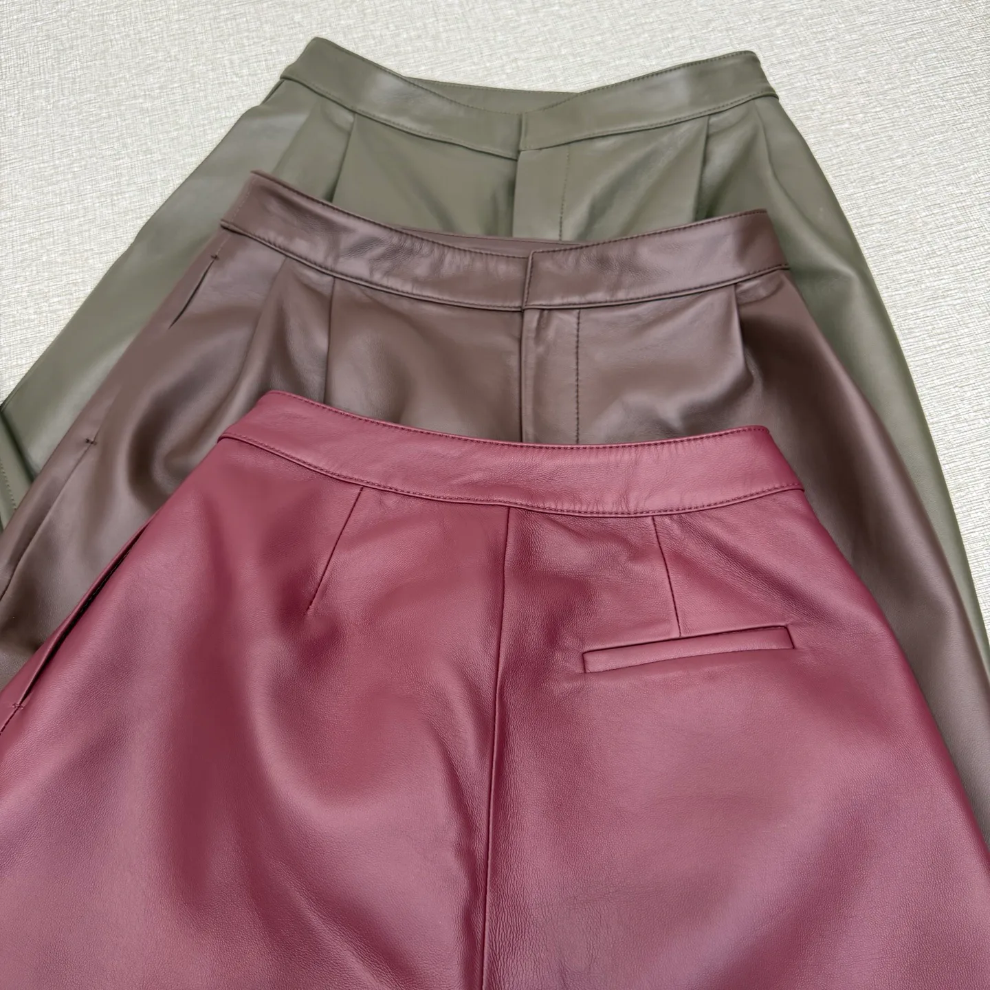 Кожаные Куртки И Дублёнки Женские Bottega Veneta 17408440