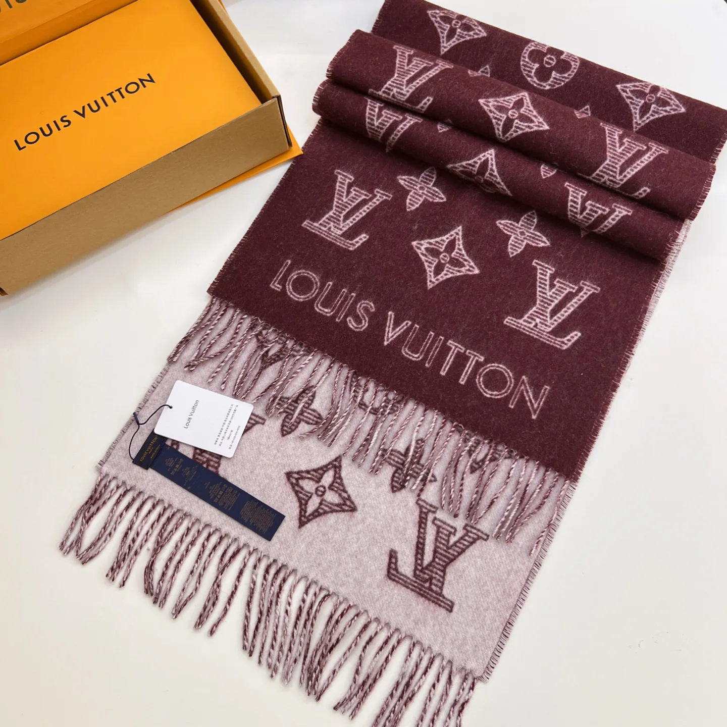 Шарфы Louis Vuitton 1288344