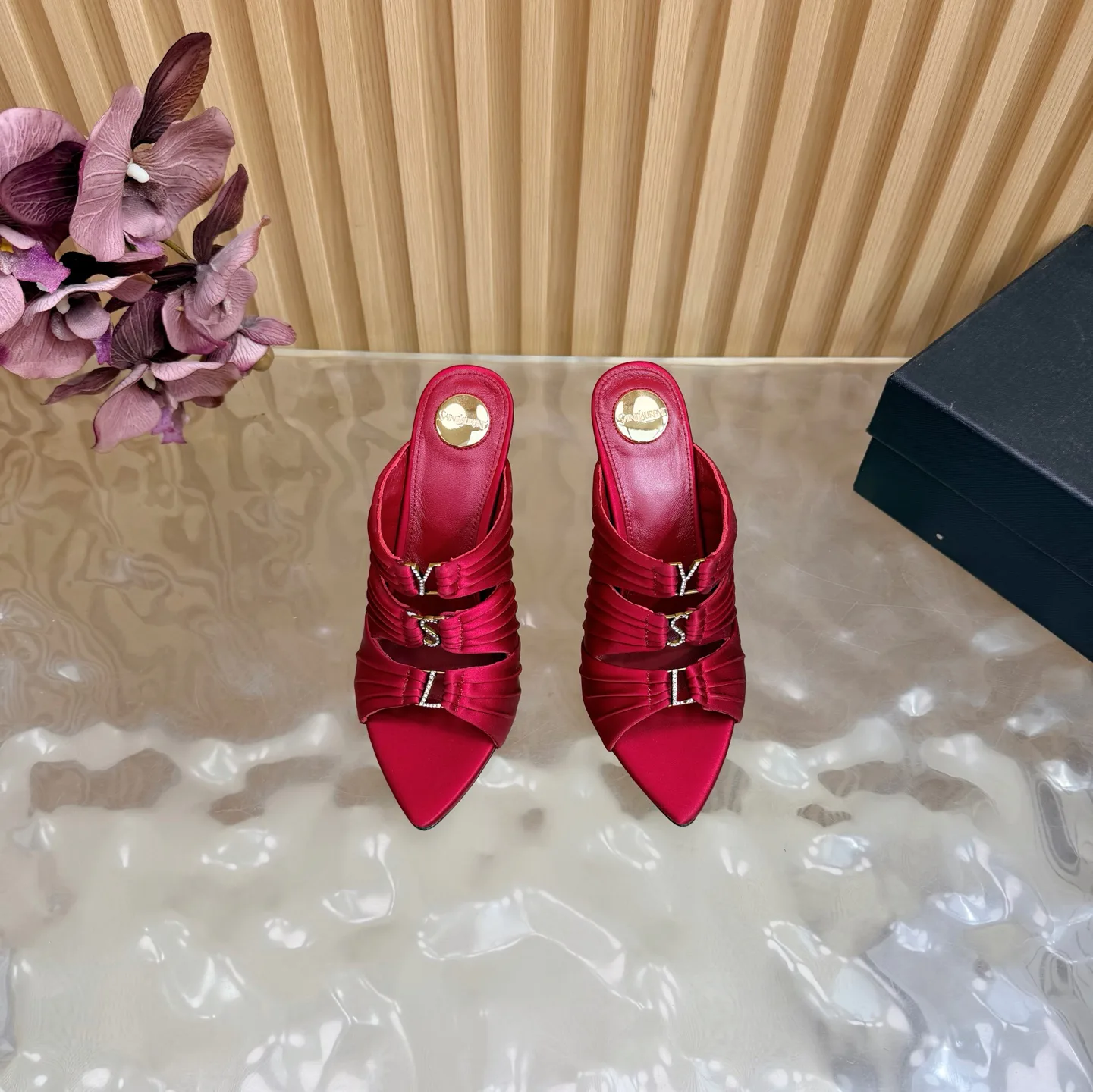 Босоножки Женские Saint Laurent 11660381