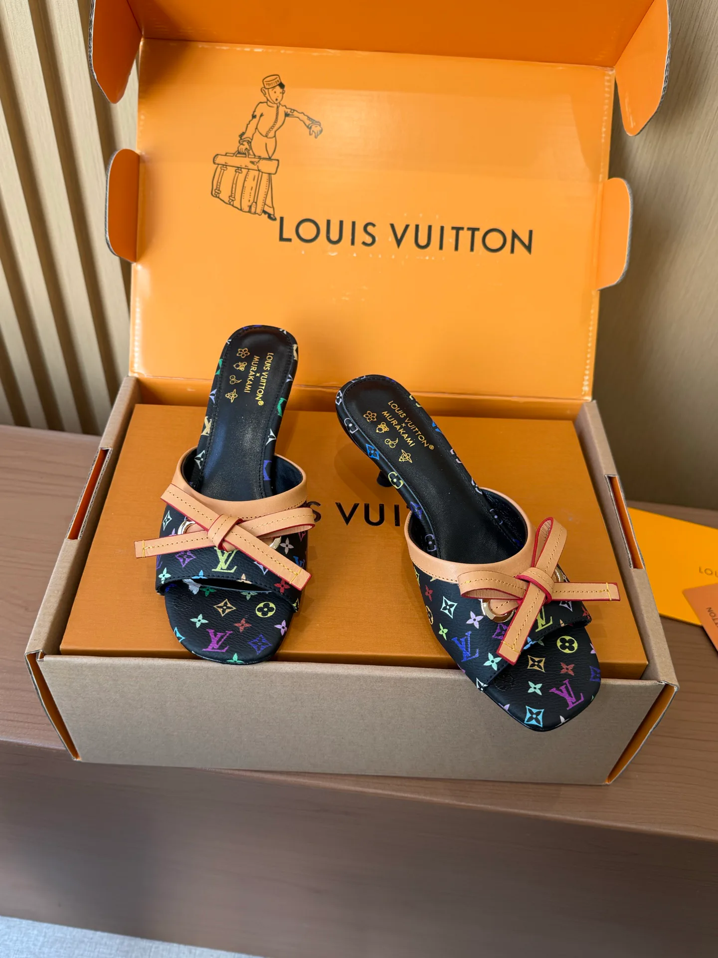 Босоножки Женские Louis Vuitton 5241792