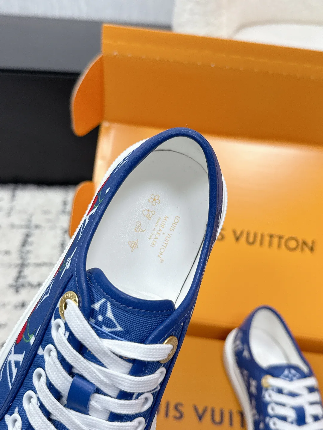 Кроссовки Женские Louis Vuitton 1752793