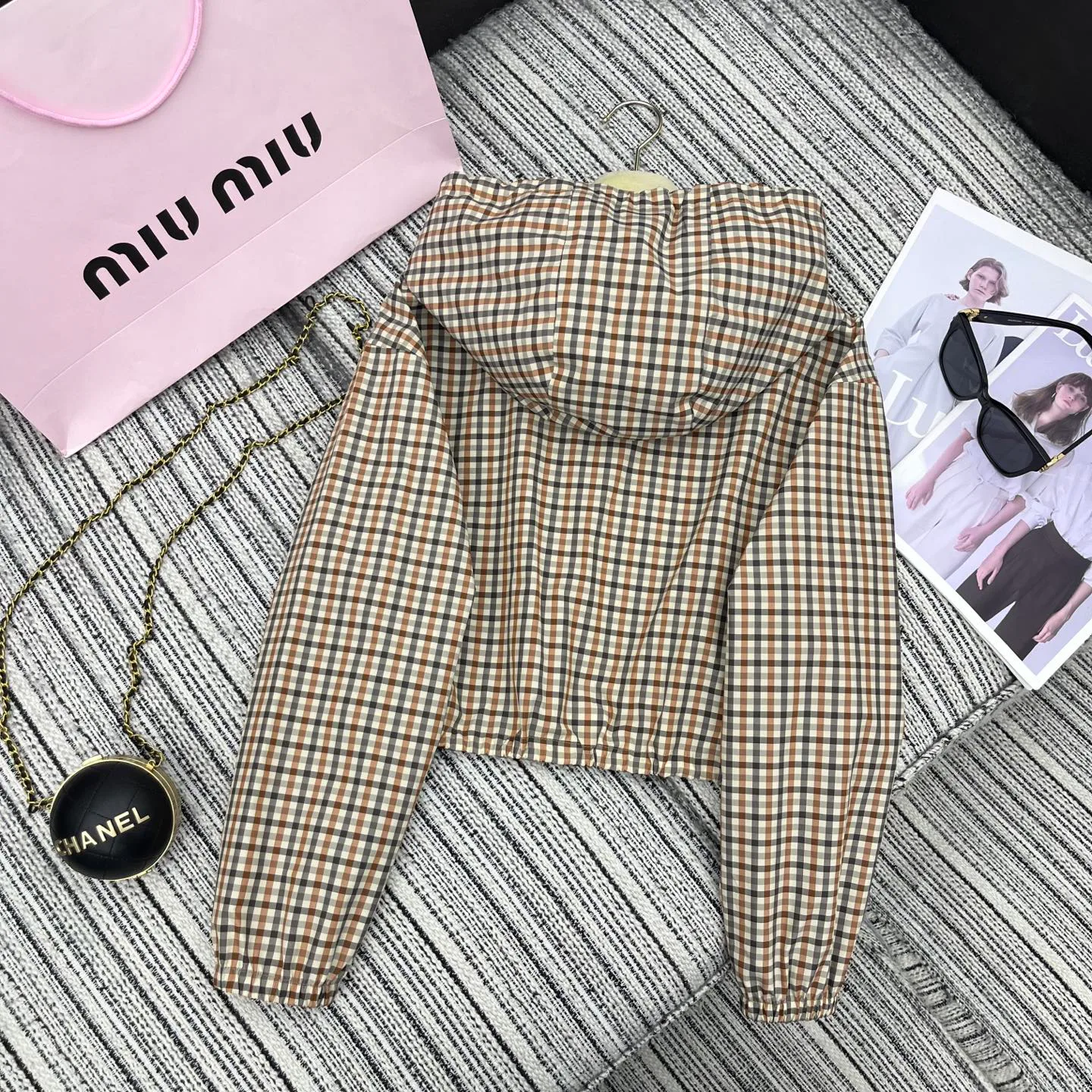 Куртки И Пуховики Женские Miu Miu 20335