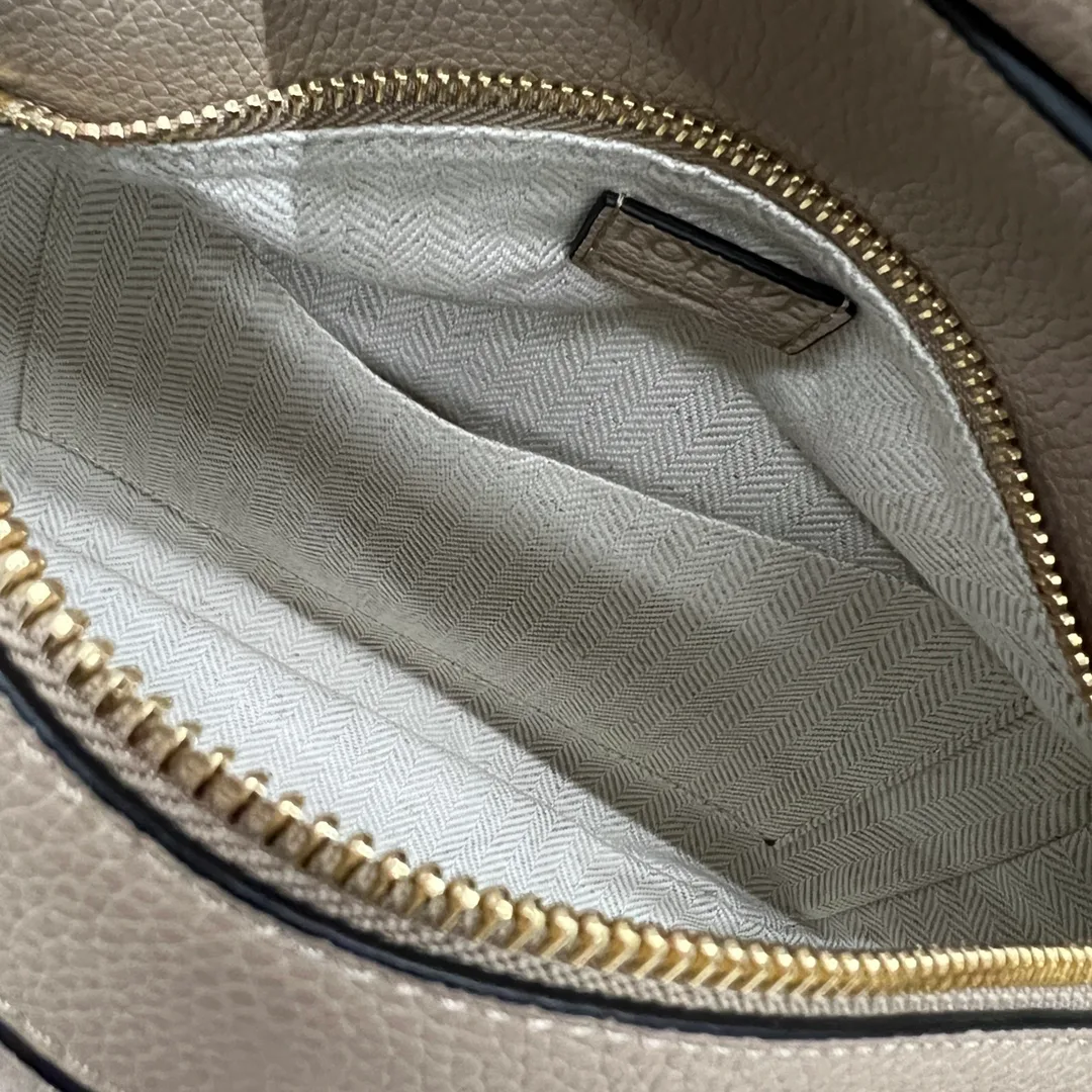 Классические Сумки Женские Loewe 11513610