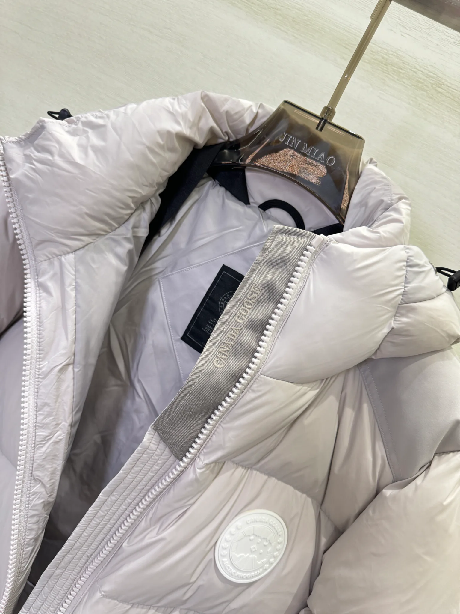 Куртки И Пуховики Женские Canada Goose 218537