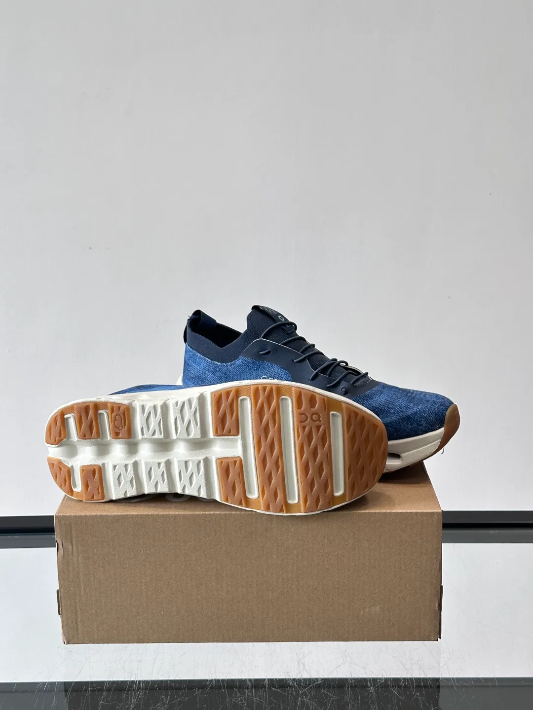 Кроссовки Женские Loewe 946301