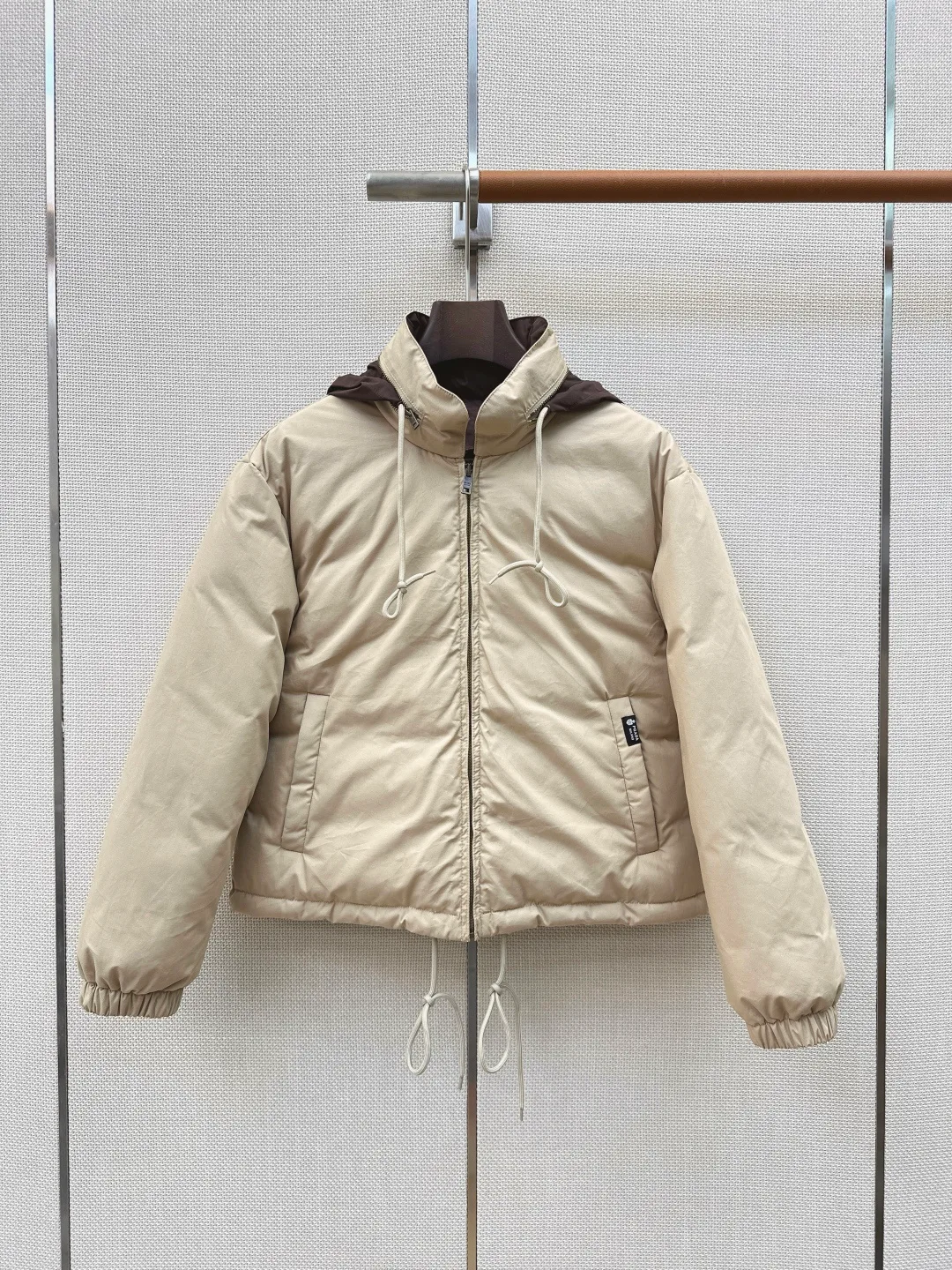 Куртки И Пуховики Женские Prada 19108885