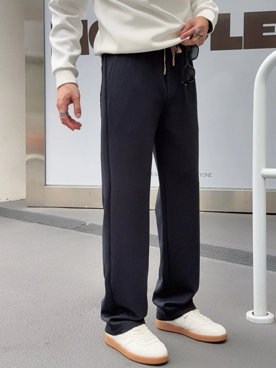 Брюки Женские Burberry 18178459