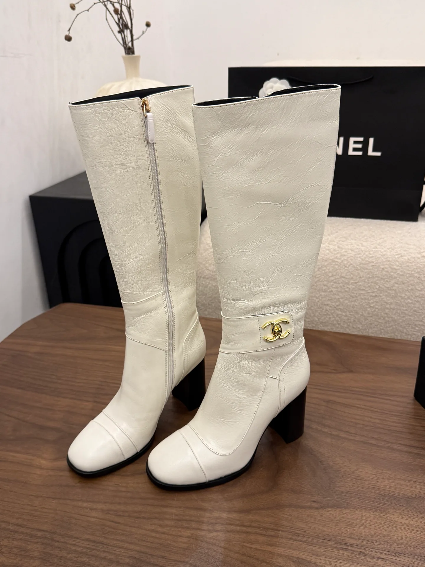 Сапоги Женские Chanel 18223485