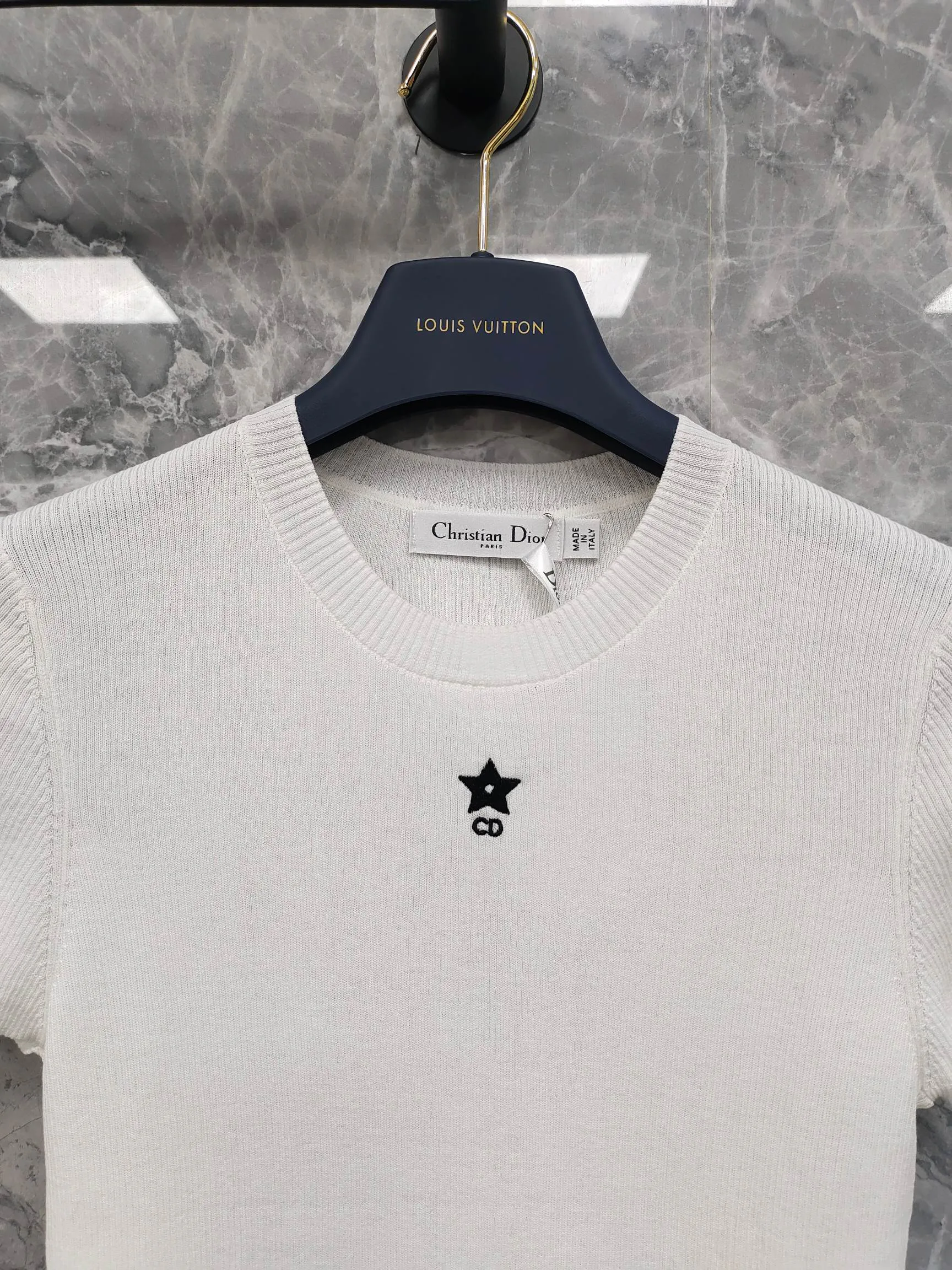 Футболки Женские Christian Dior 11490238