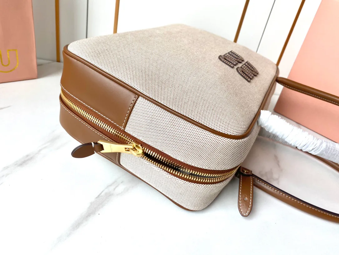 Классические Сумки Женские Miu Miu 19251