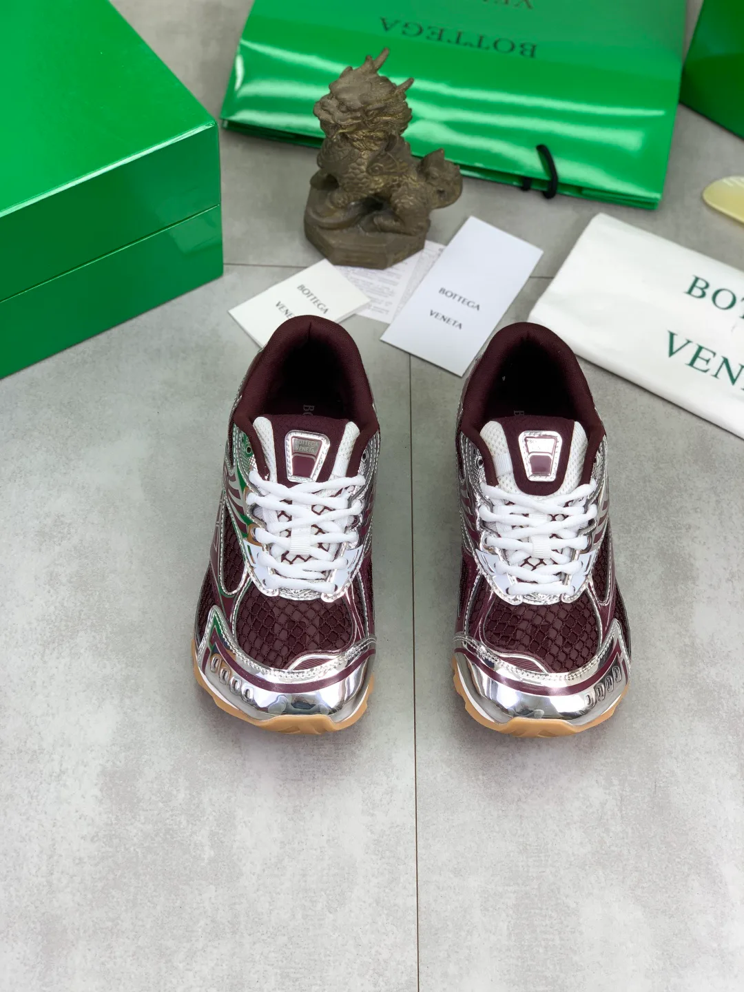 Кроссовки Женские Bottega Veneta 18365168