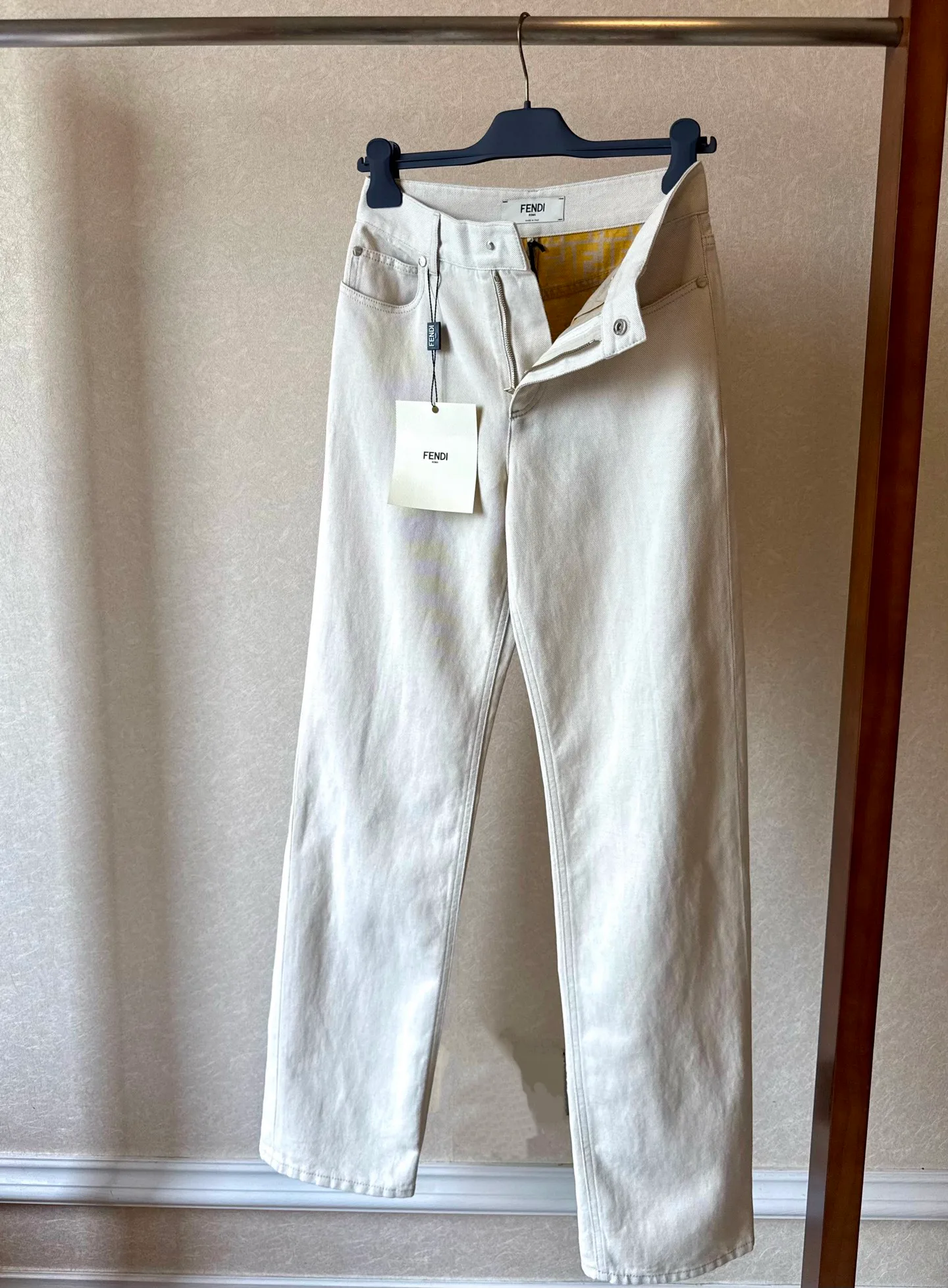 Брюки Женские Fendi 13356670