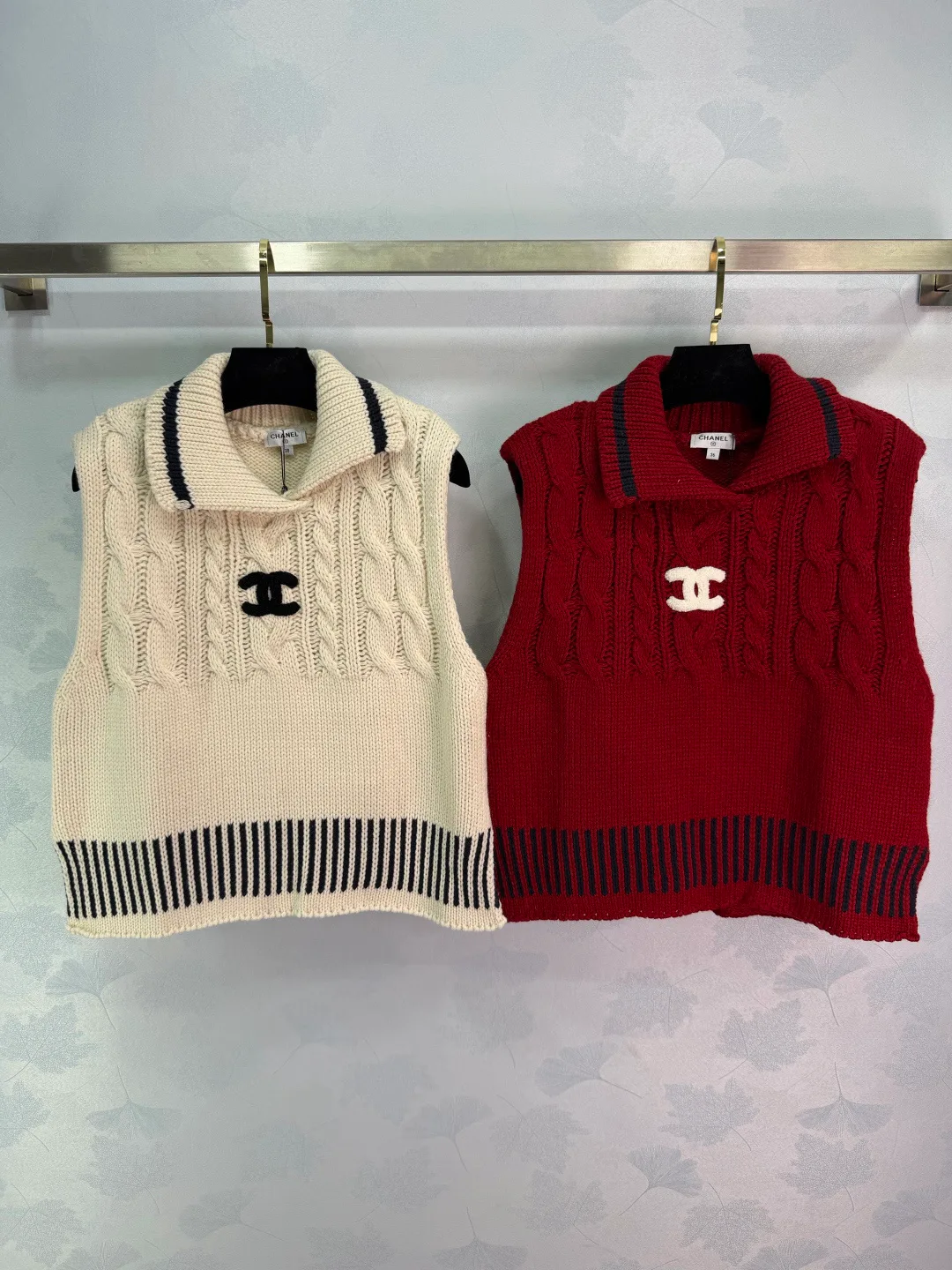 Жилеты Женские Chanel 1568061
