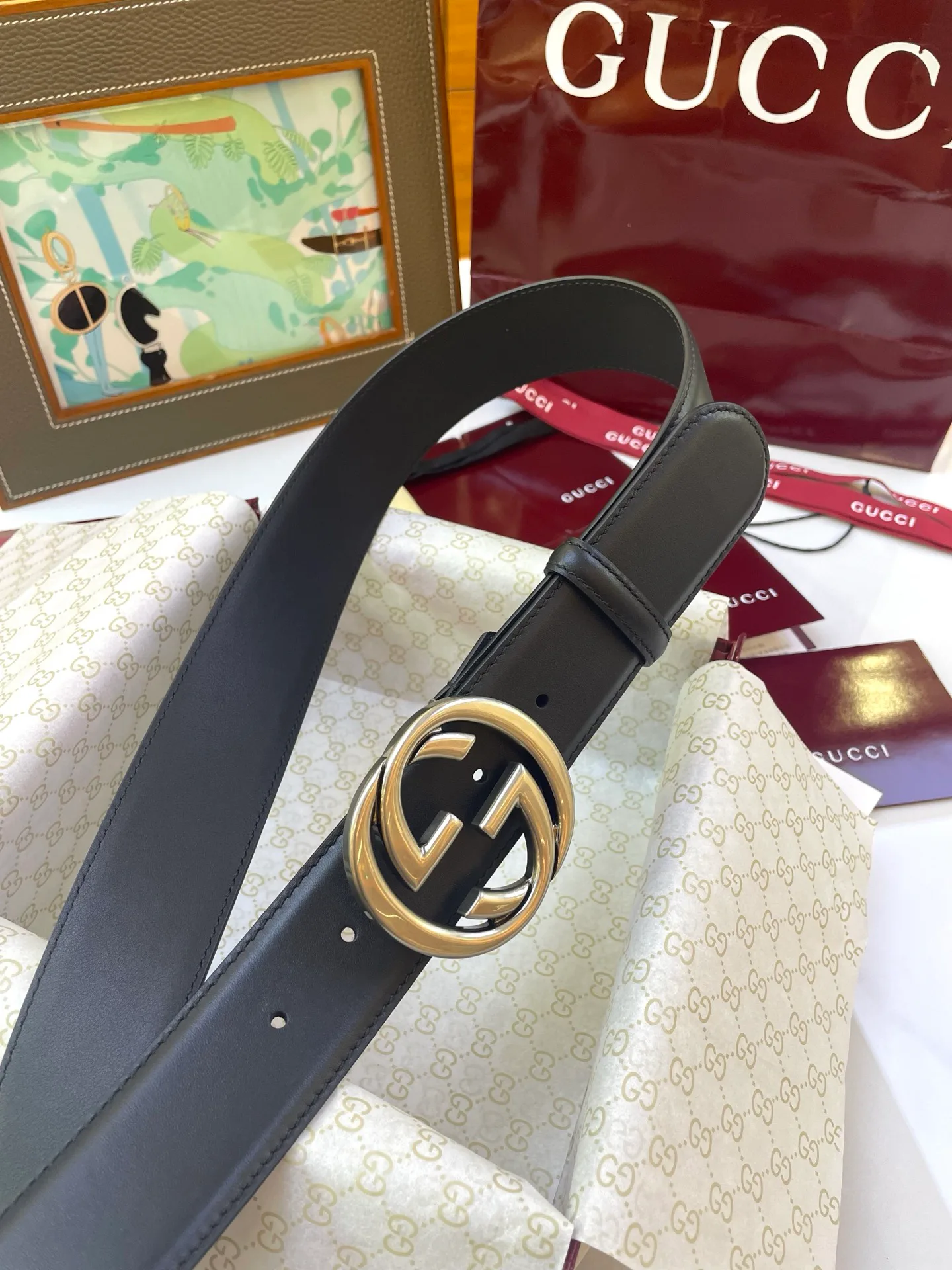 Ремни Gucci 10010355