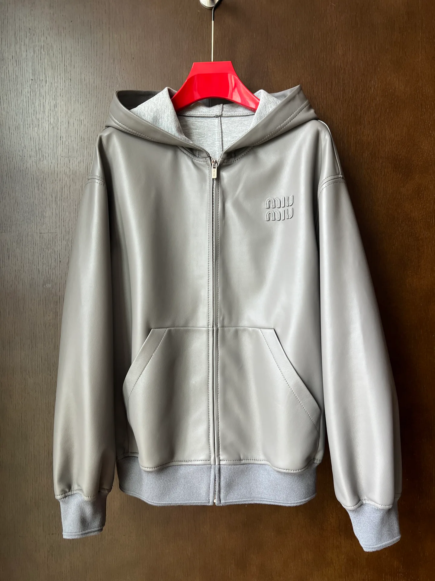 Куртки И Пуховики Женские Miu Miu 87679