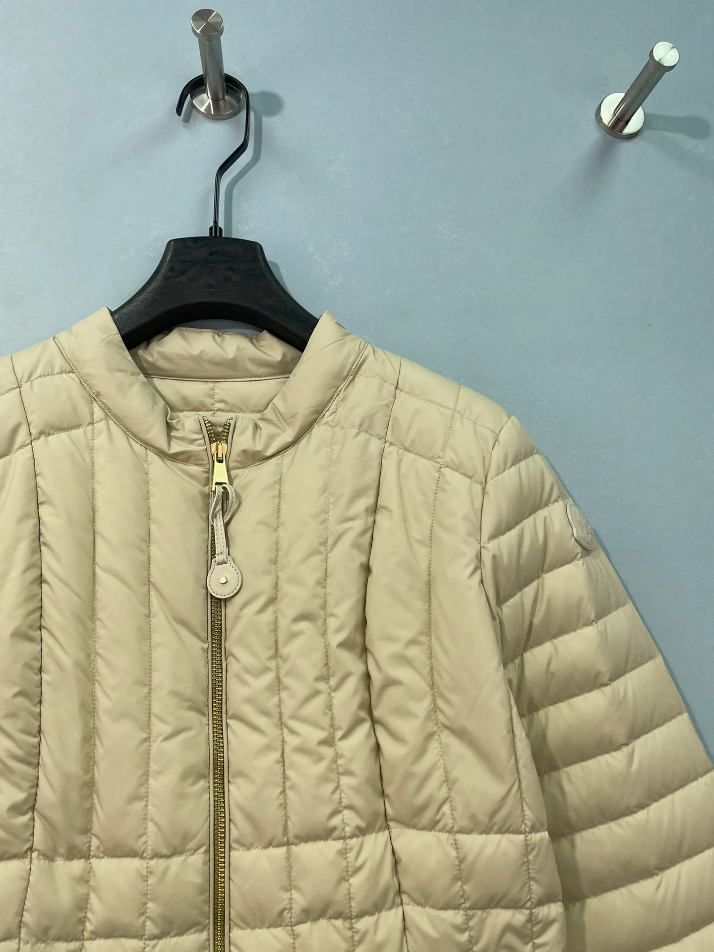 Куртки И Пуховики Женские Moncler 18513401